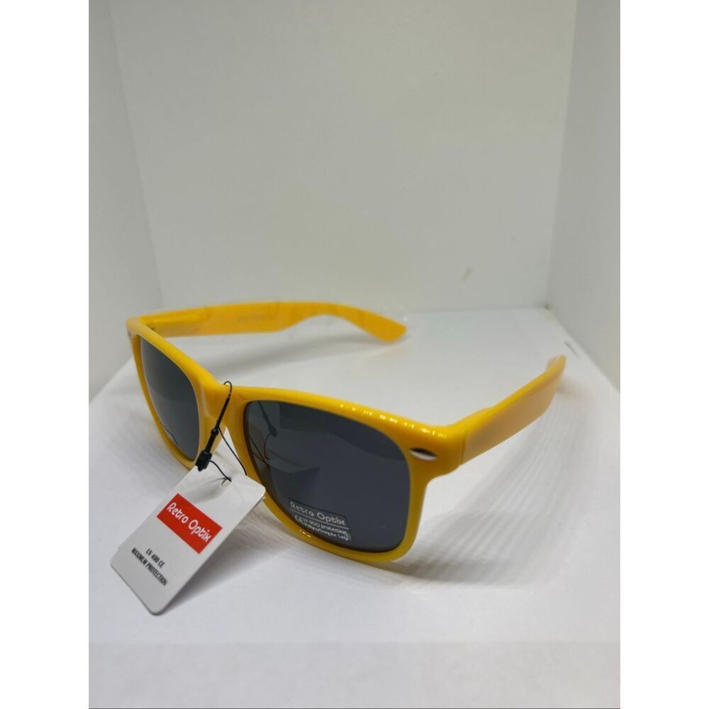 Retro Optix Neon Yellow Flex Fit Sunglasses UV400 Smoke Lens Bold